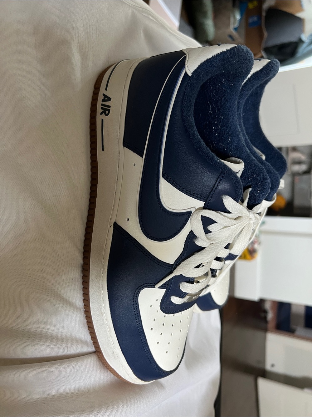 Men’s Nike Airforce 1 - Picture 3 of 6